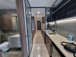 Midtown Modern (D7), Apartment #456968351